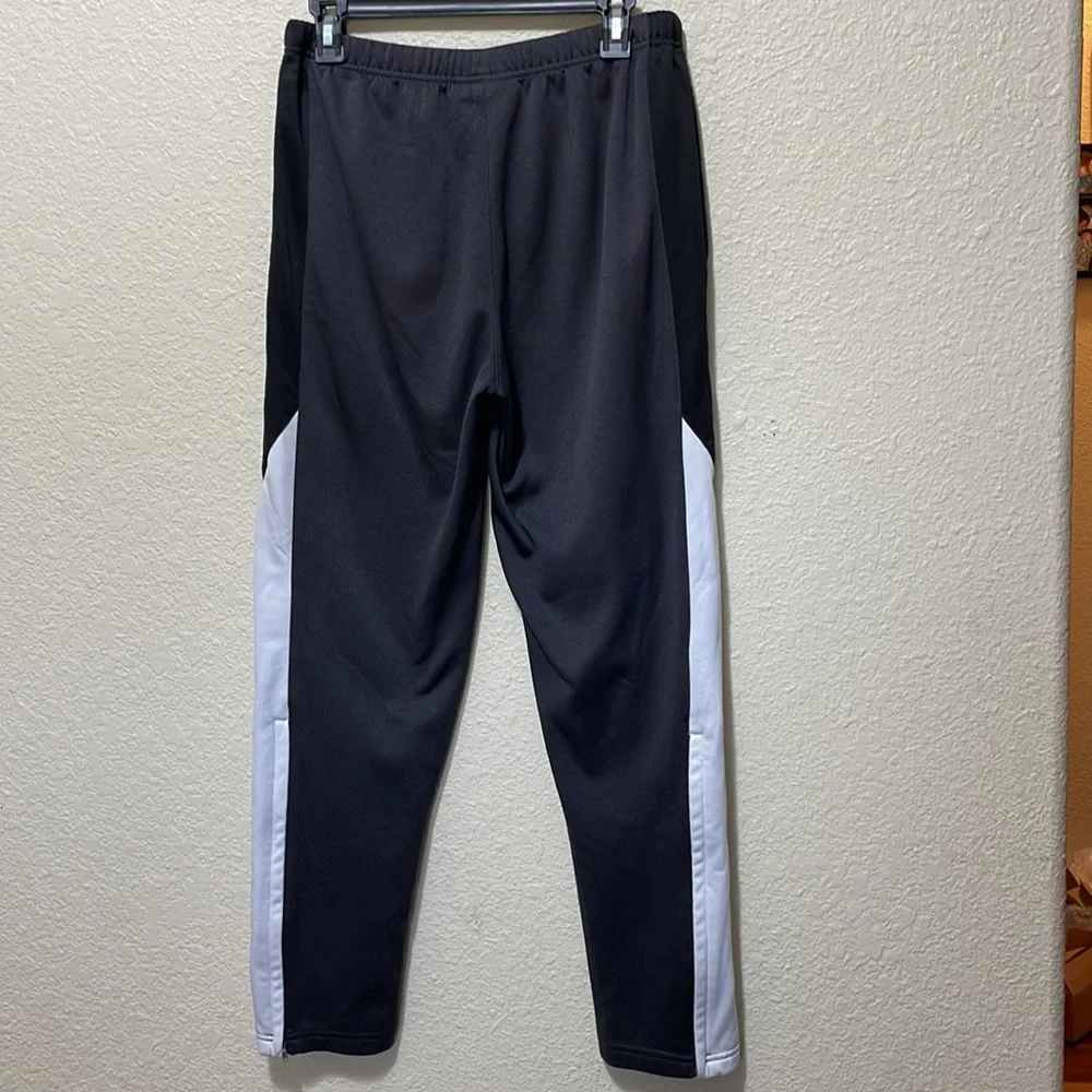 Holloway Men’s Black And White Sweats/ Joggers. Very Good Condition. Size M. - Picture 4 of 10
